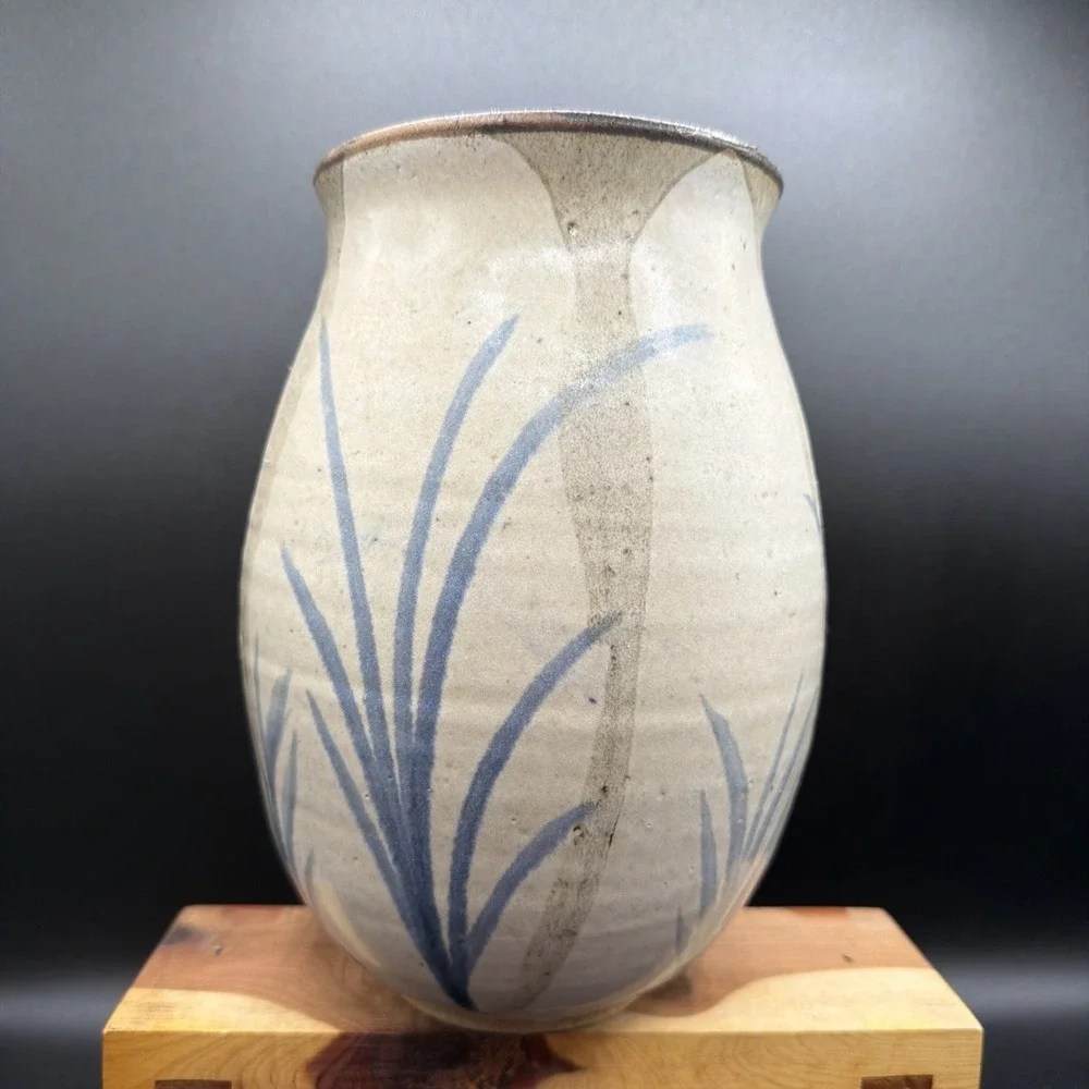 VTG Studio Art Pottery Vase Blue Abstract Signed Craig Norwood 8.5